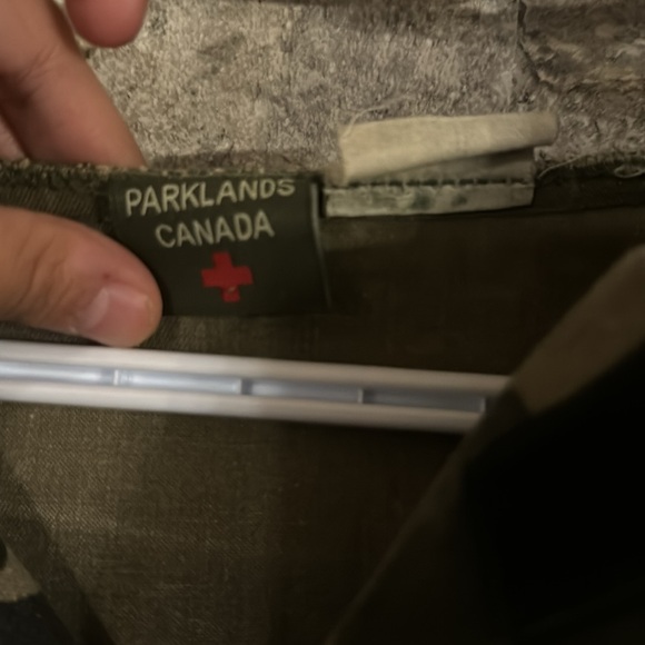 PARKLANDS Canada Camo Men Jacket - Picture 3 of 3